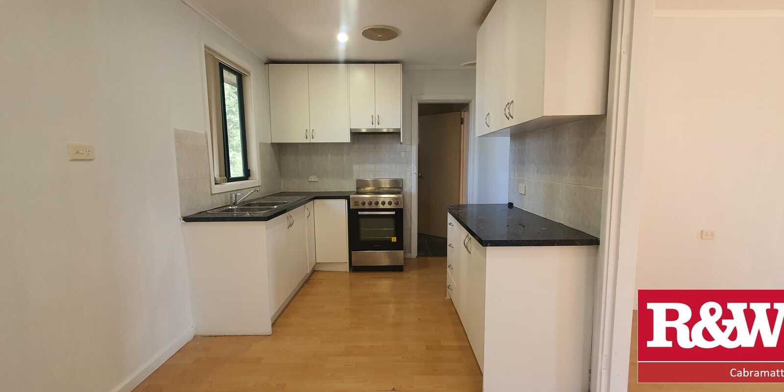 7 Kelvin Place, Busby