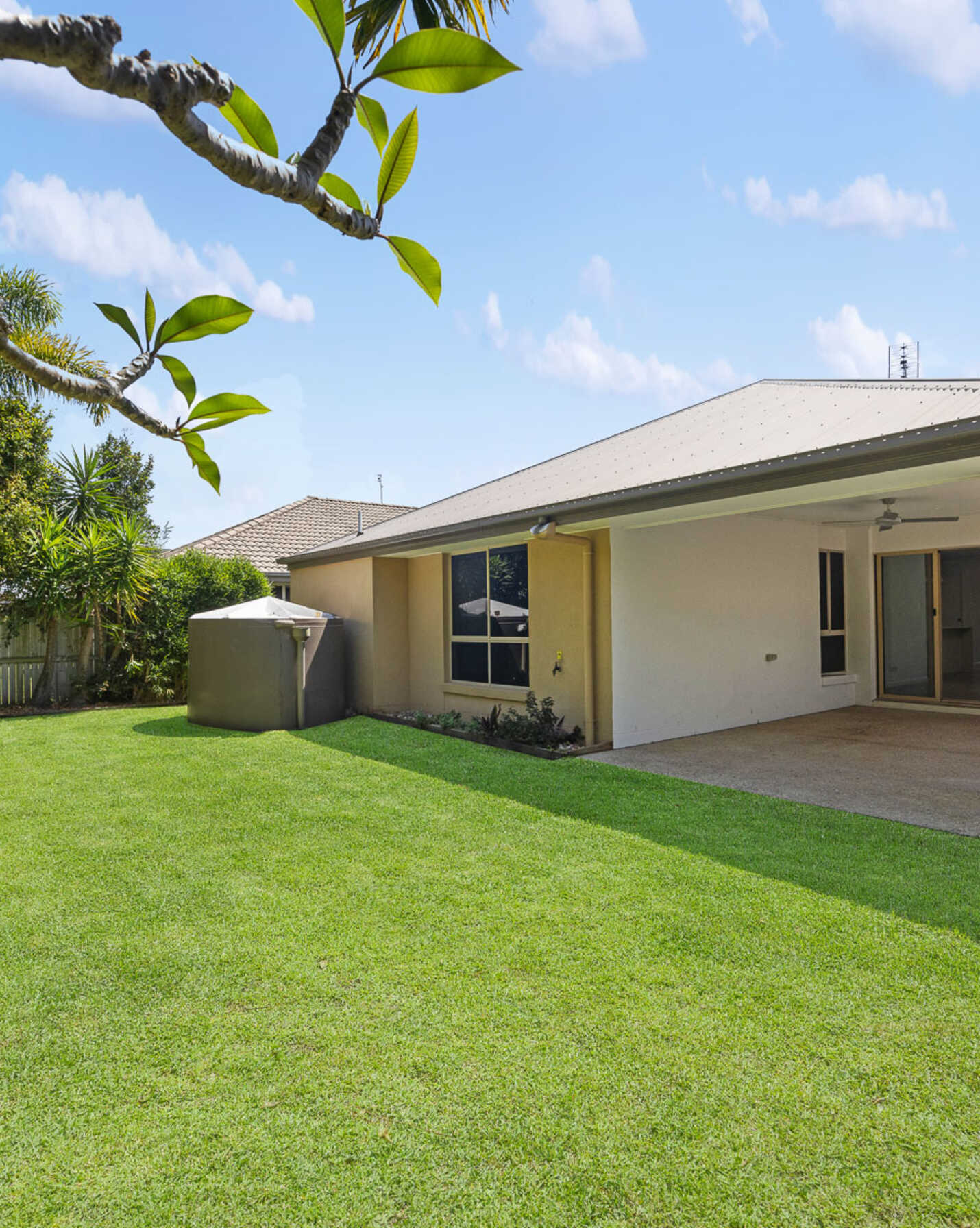 23 Selkirk Way Peregian Springs, Springs - Thumbnail 5