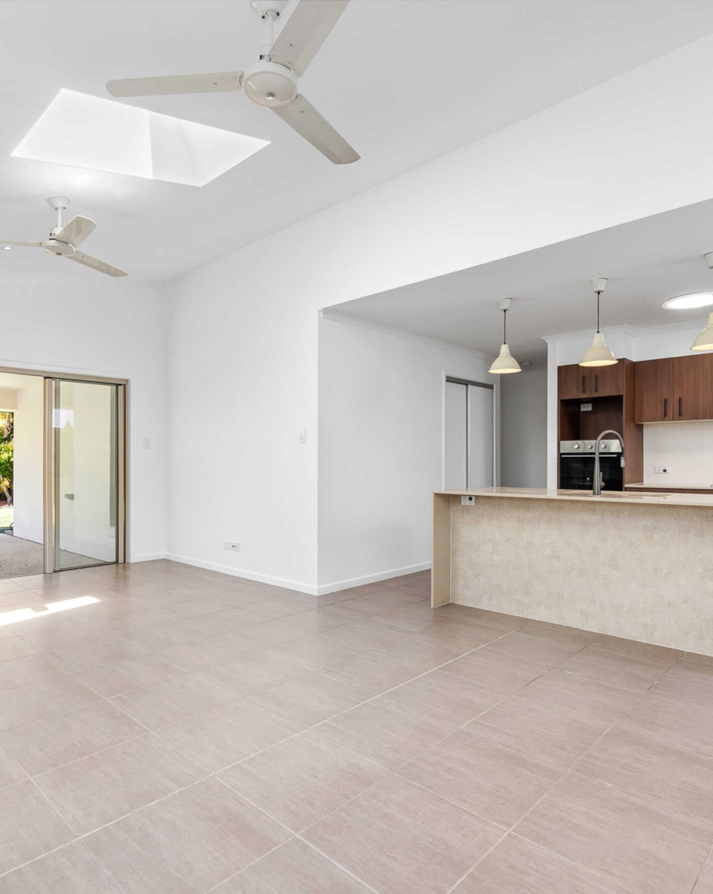 23 Selkirk Way Peregian Springs, Springs - Thumbnail 8