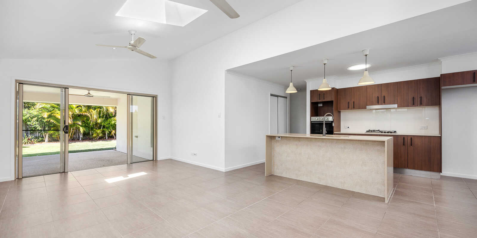 23 Selkirk Way Peregian Springs