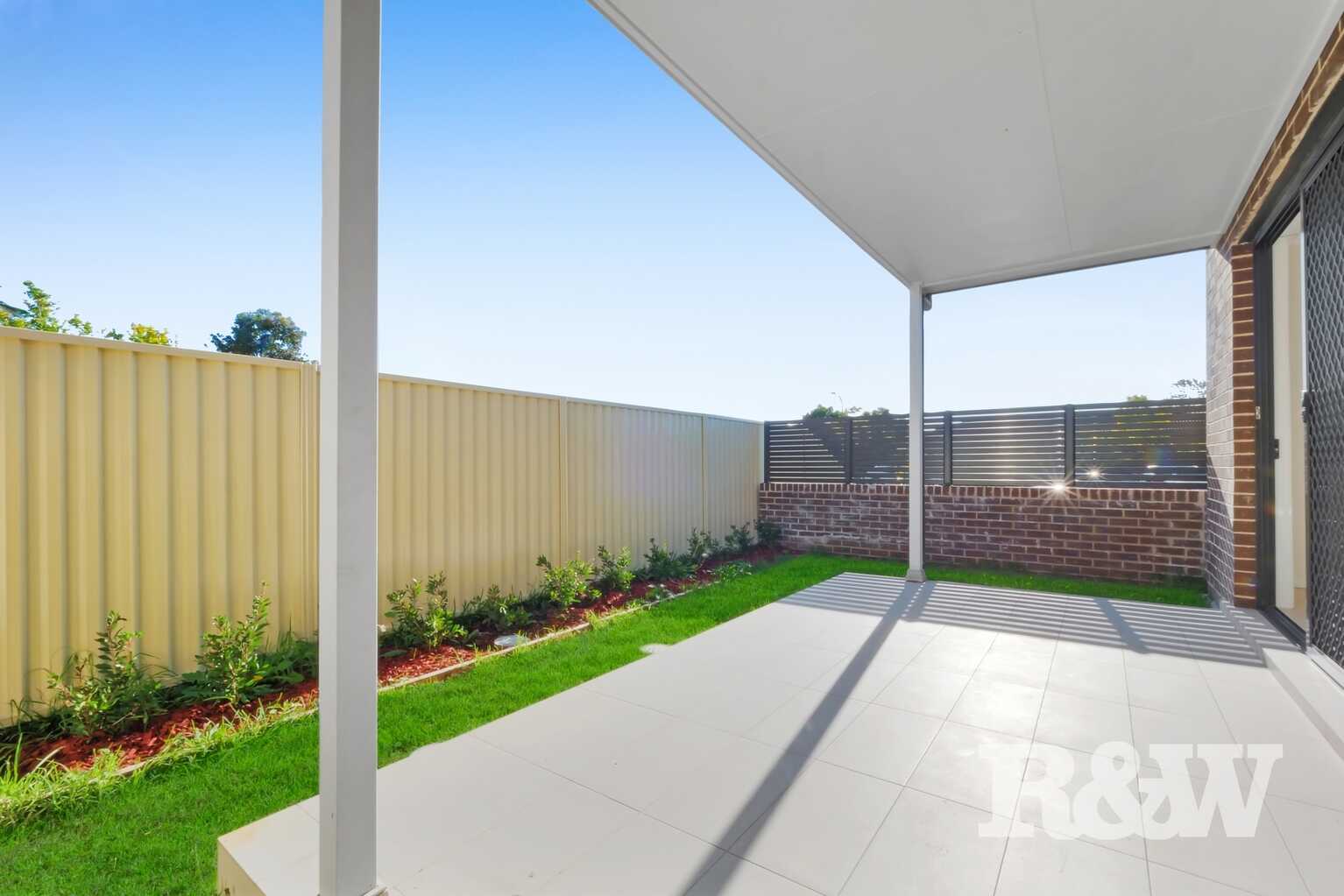87 Oxford Road Ingleburn 87 Oxford Road Ingleburn