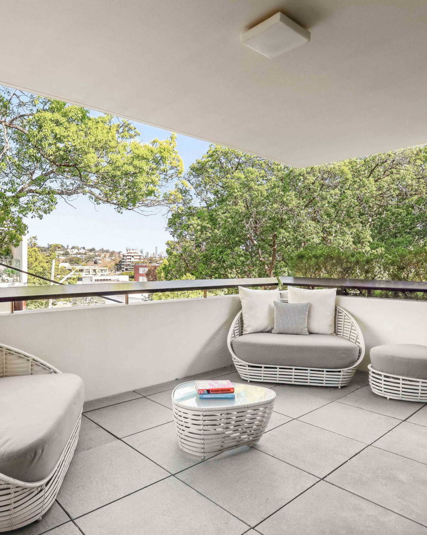 7/2 Ian Street Rose Bay, Bay - Thumbnail 2