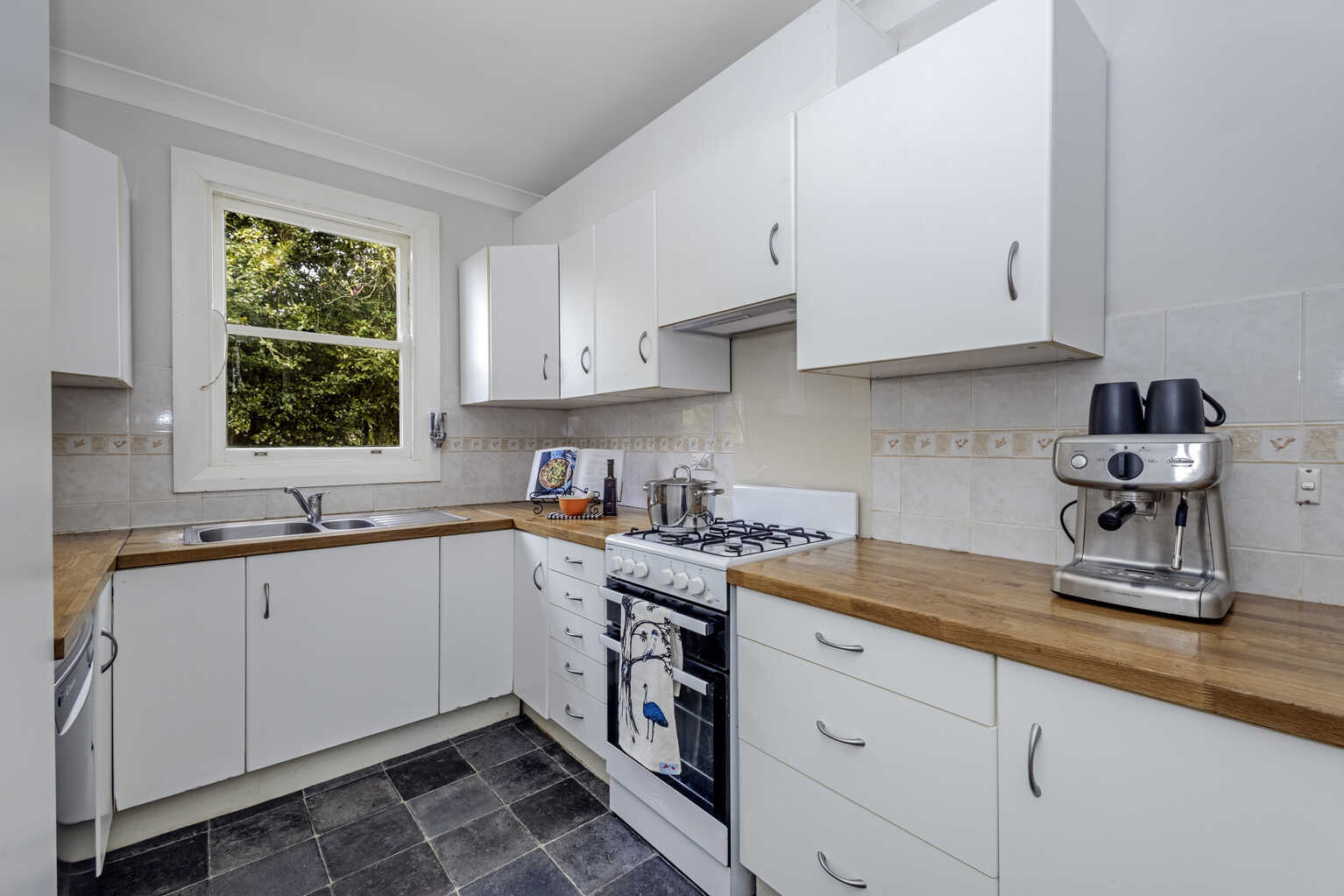 76 Wentworth Street Blackheath