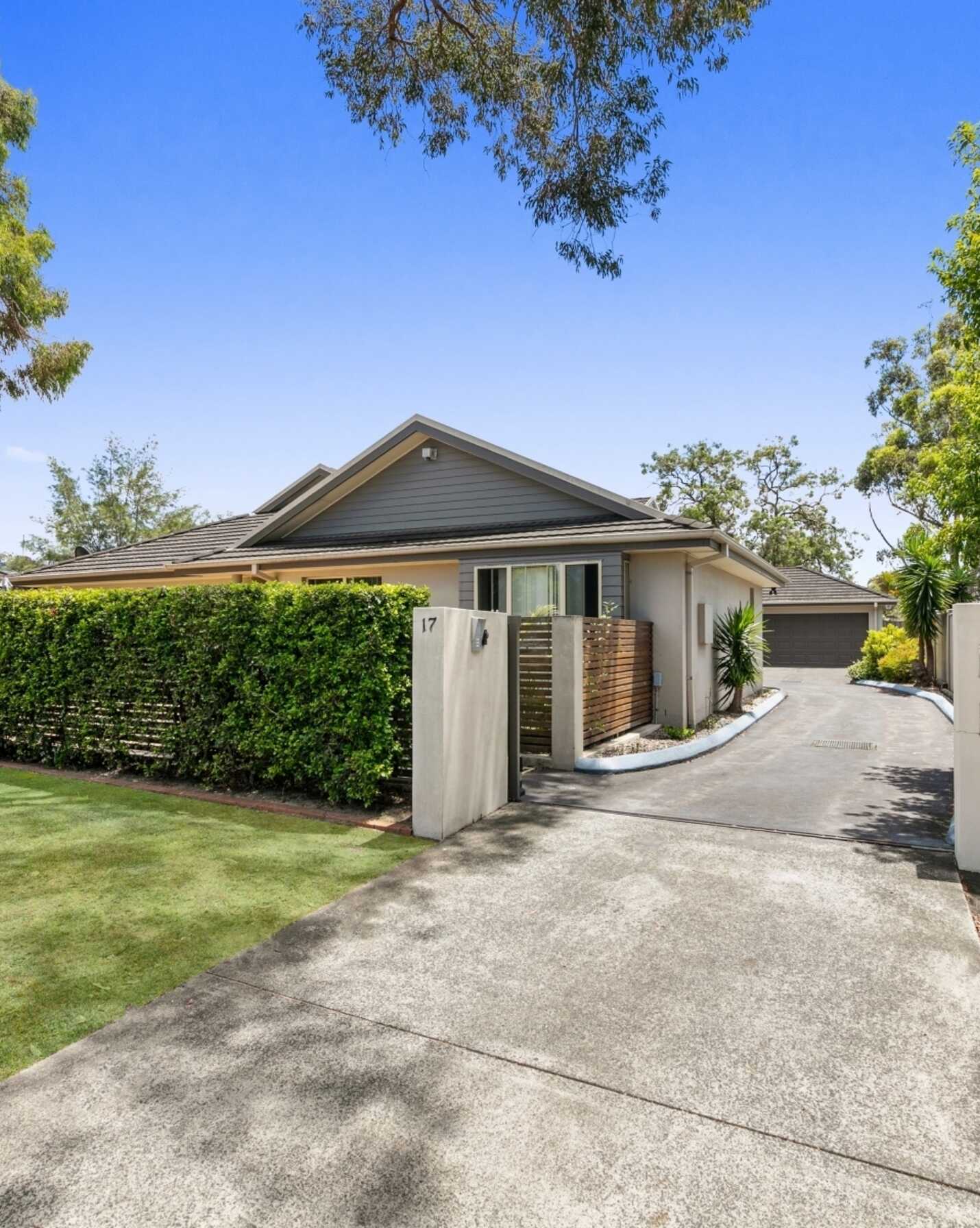 2/17 McEvoy Avenue Umina Beach, Beach - Image 1