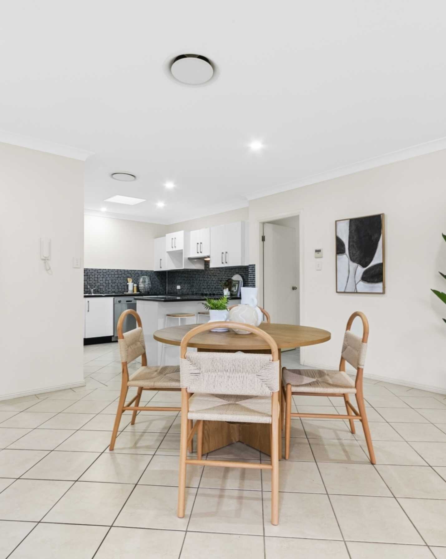 2/17 McEvoy Avenue Umina Beach, Beach - Thumbnail 3