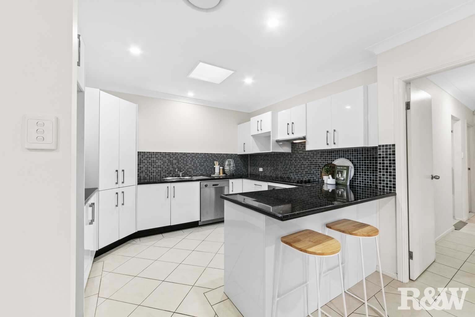 2/17 McEvoy Avenue Umina Beach