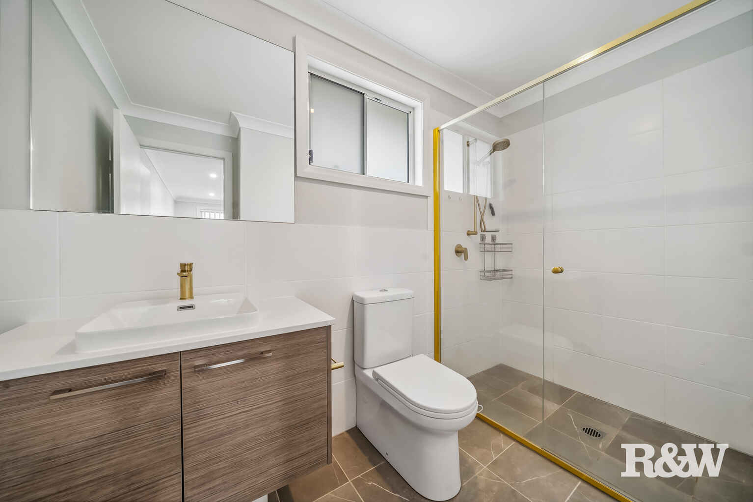 3/26 Canberra Street Oxley Park