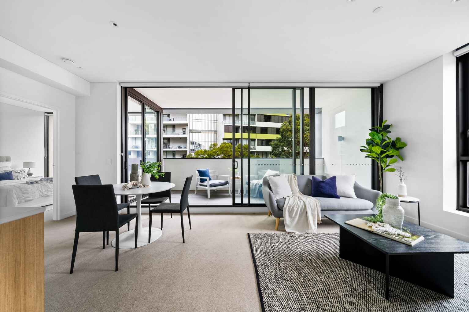 A307/18 O'Dea Avenue Waterloo A307/18 O'Dea Avenue Waterloo