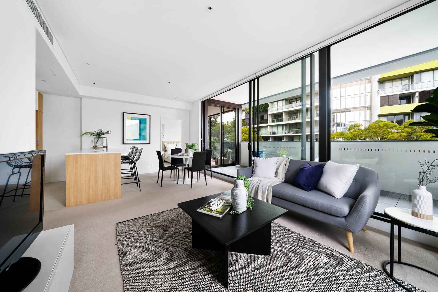 A307/18 O'Dea Avenue Waterloo A307/18 O'Dea Avenue Waterloo