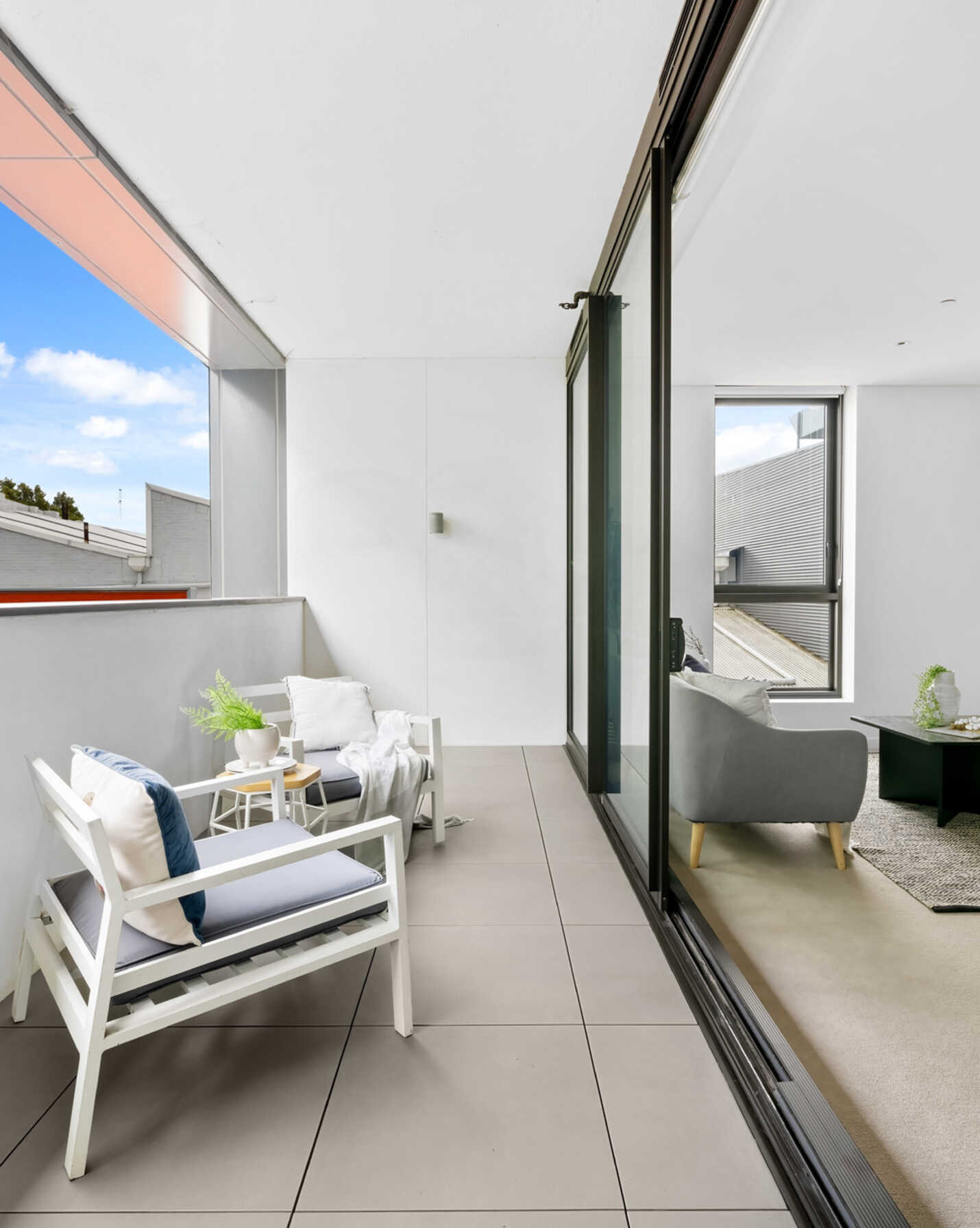 A307/18 O'Dea Avenue Waterloo, Waterloo - Thumbnail 3