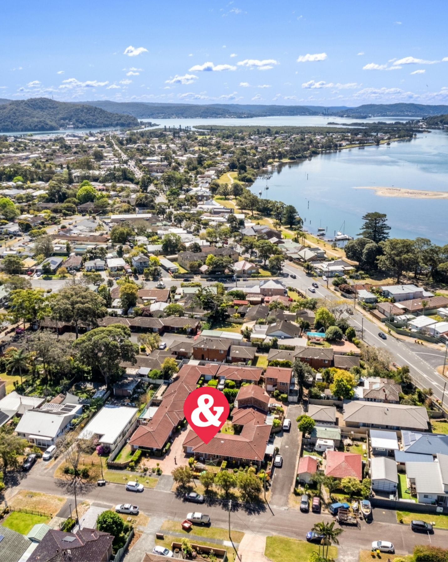 10/3-5 Wyoming St, Blackwall - Image 1