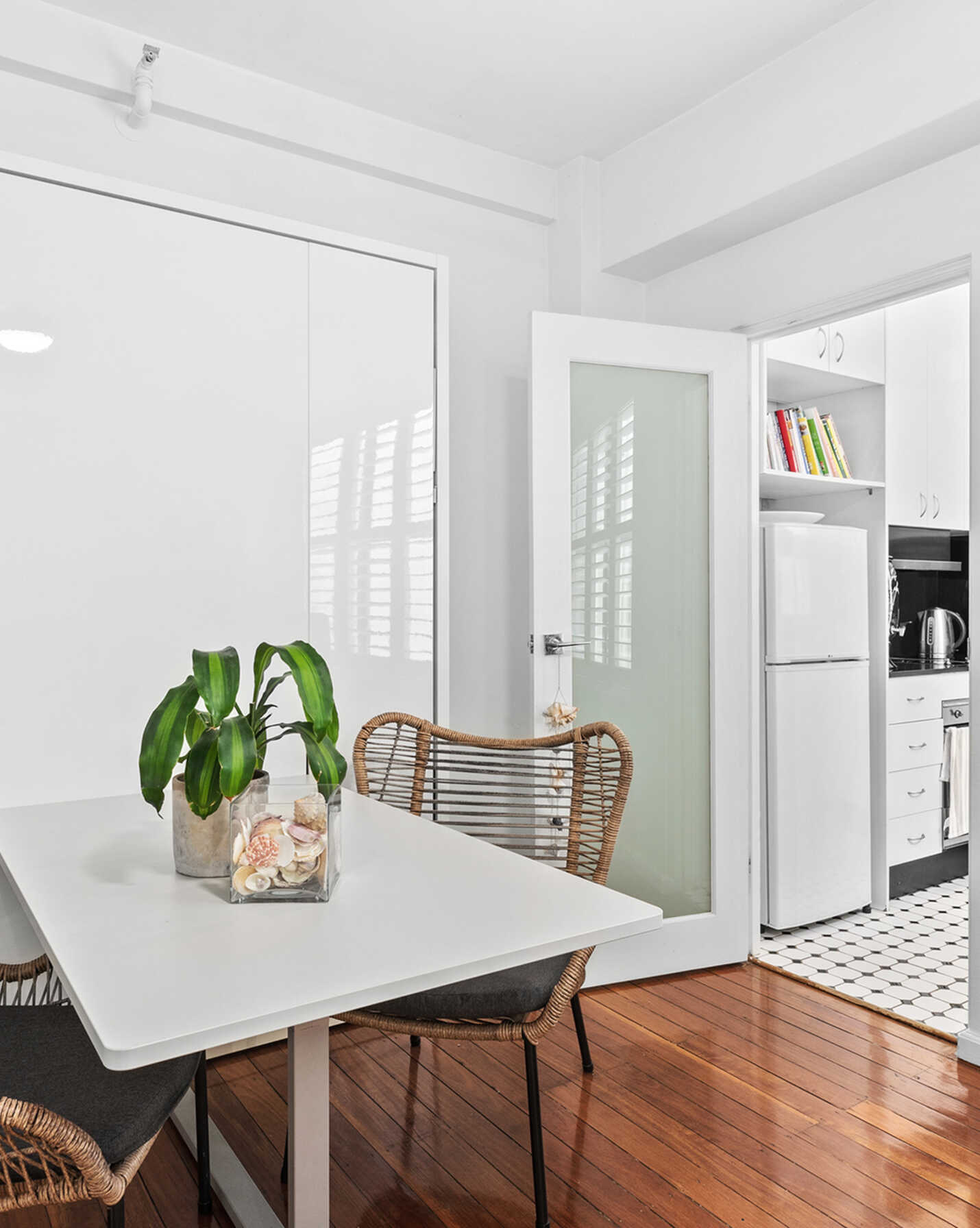 53/117 Macleay Street Potts Point, Point - Thumbnail 2