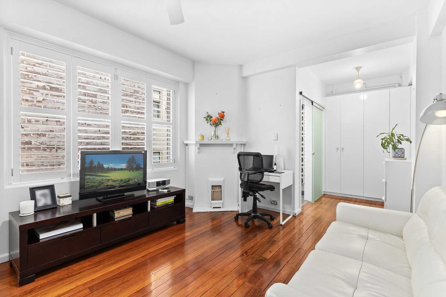 53/117 Macleay Street Potts Point 53/117 Macleay Street Potts Point