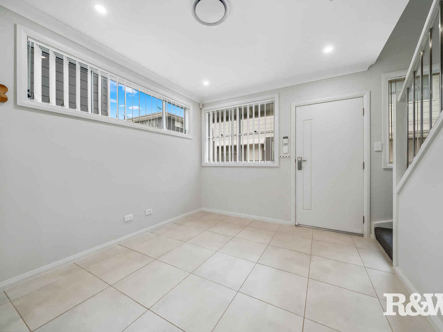 3/26 Canberra Street Oxley Park