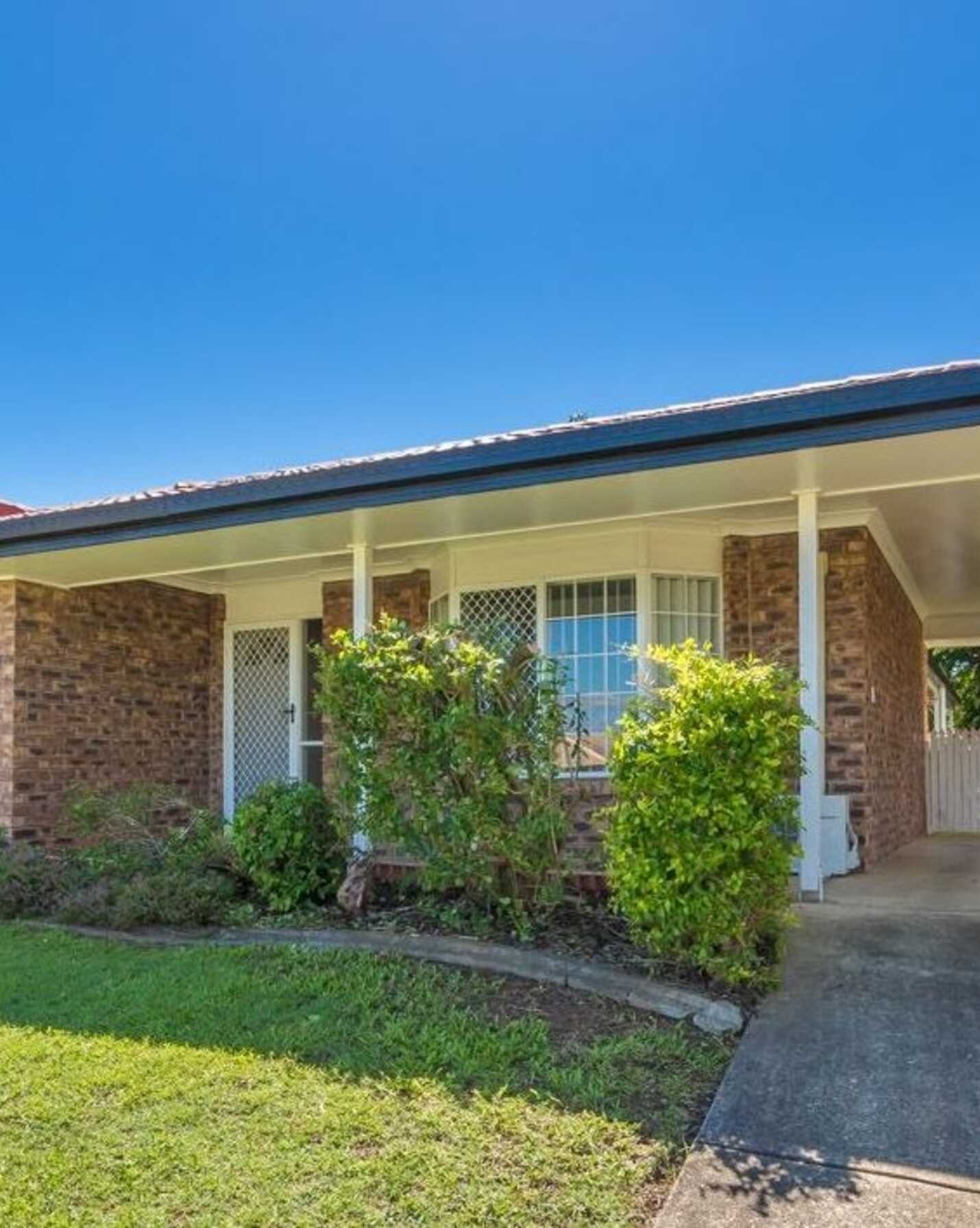 11 Cook Avenue Caboolture South, South - Thumbnail 2