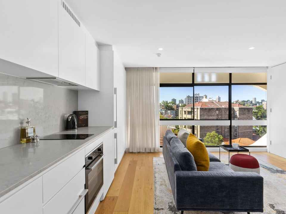 64/41-49 Roslyn Gardens Rushcutters Bay