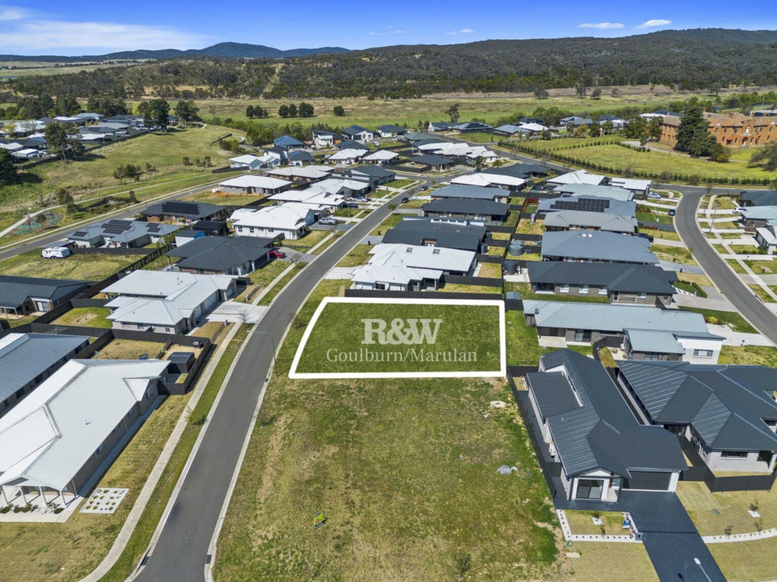 13 Evangelista Street Goulburn