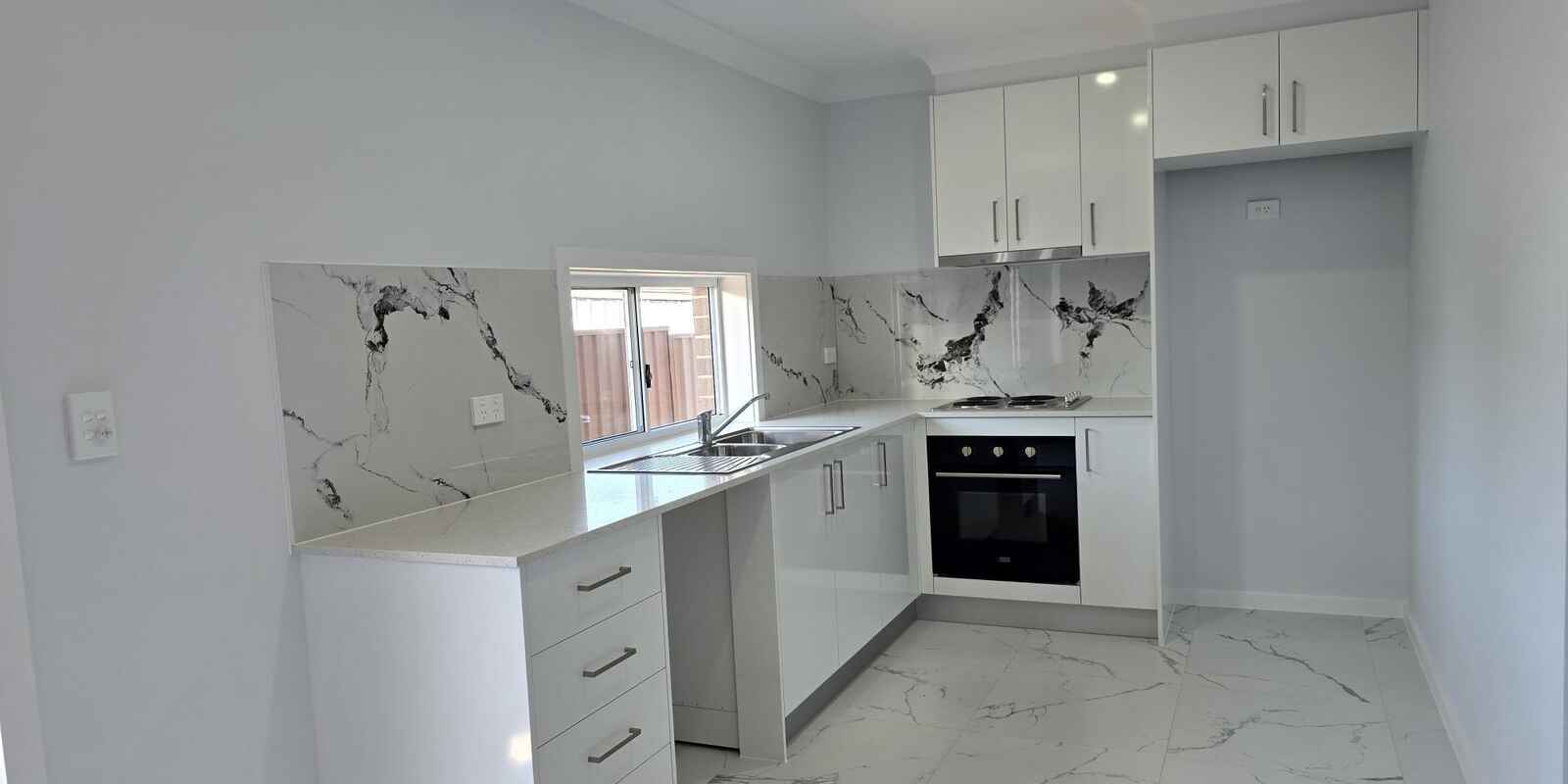 13A Catherine street Lurnea 13A Catherine street Lurnea