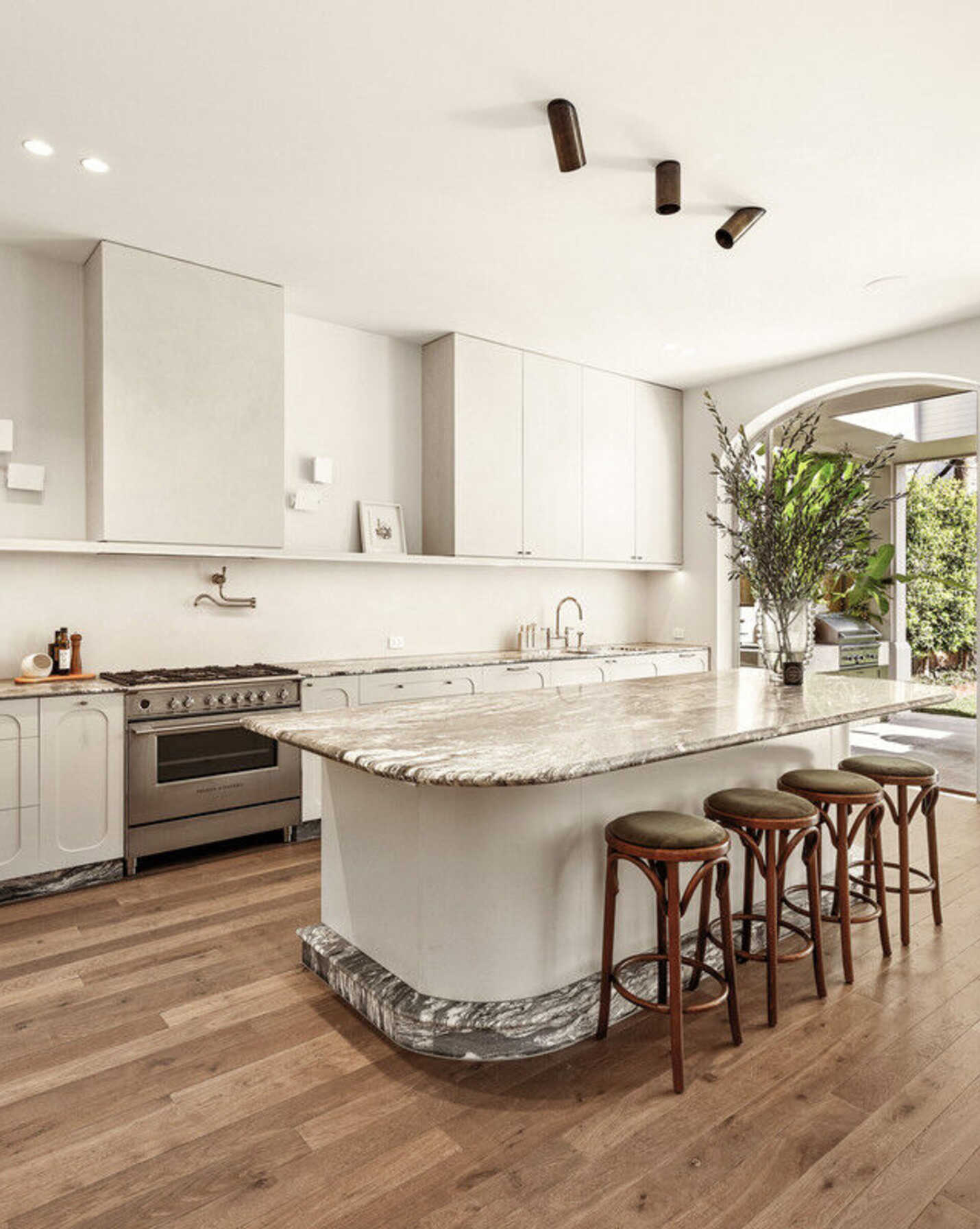 9 Etham Avenue Darling Point, Point - Thumbnail 6