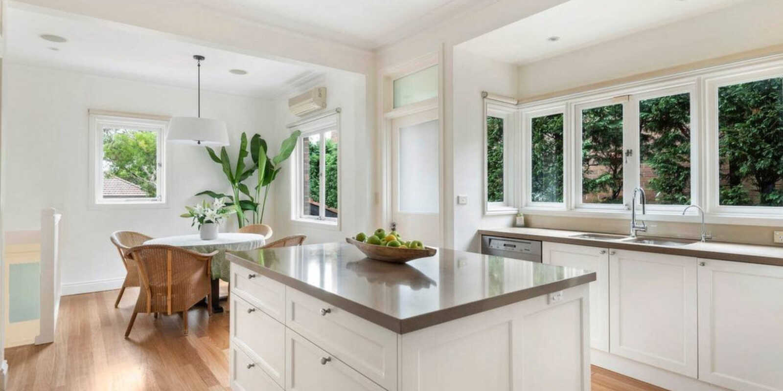 42 Shadforth Street Mosman