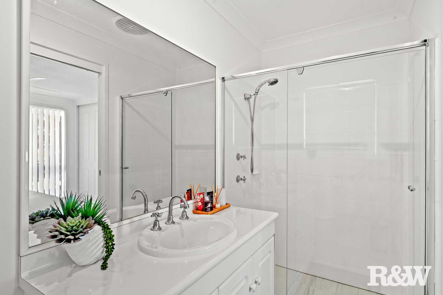 11 Heritage Close Umina Beach 11 Heritage Close Umina Beach