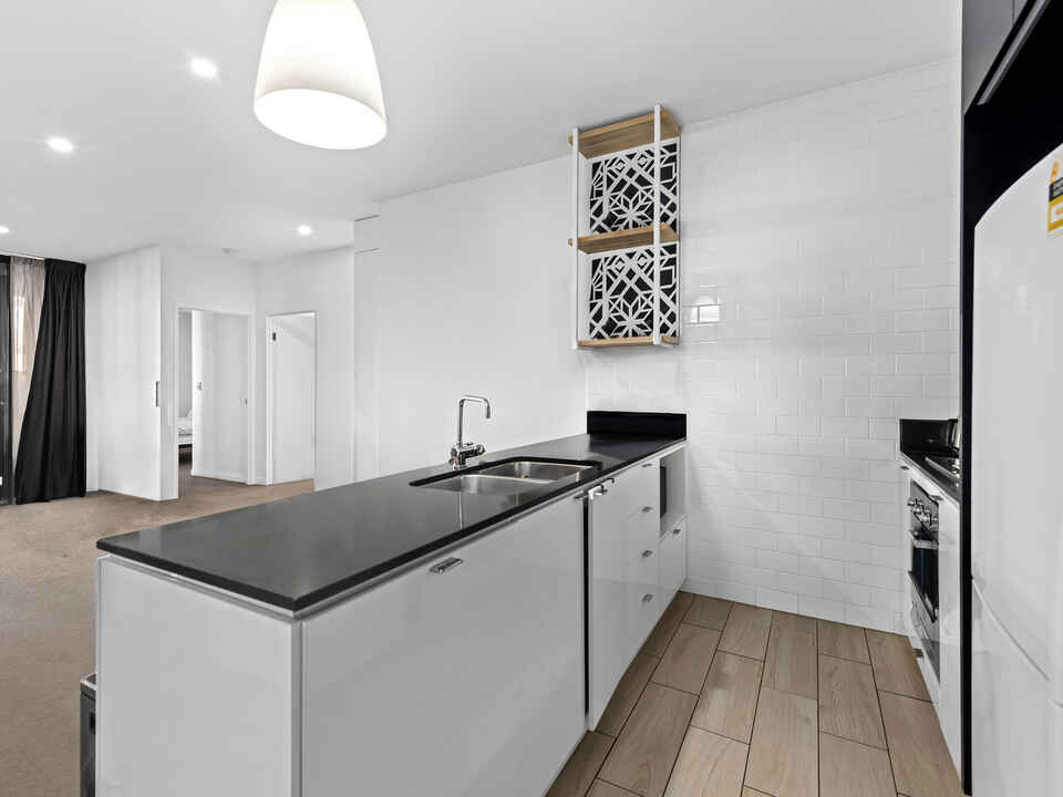 2307/3 Gibbon Street Woolloongabba