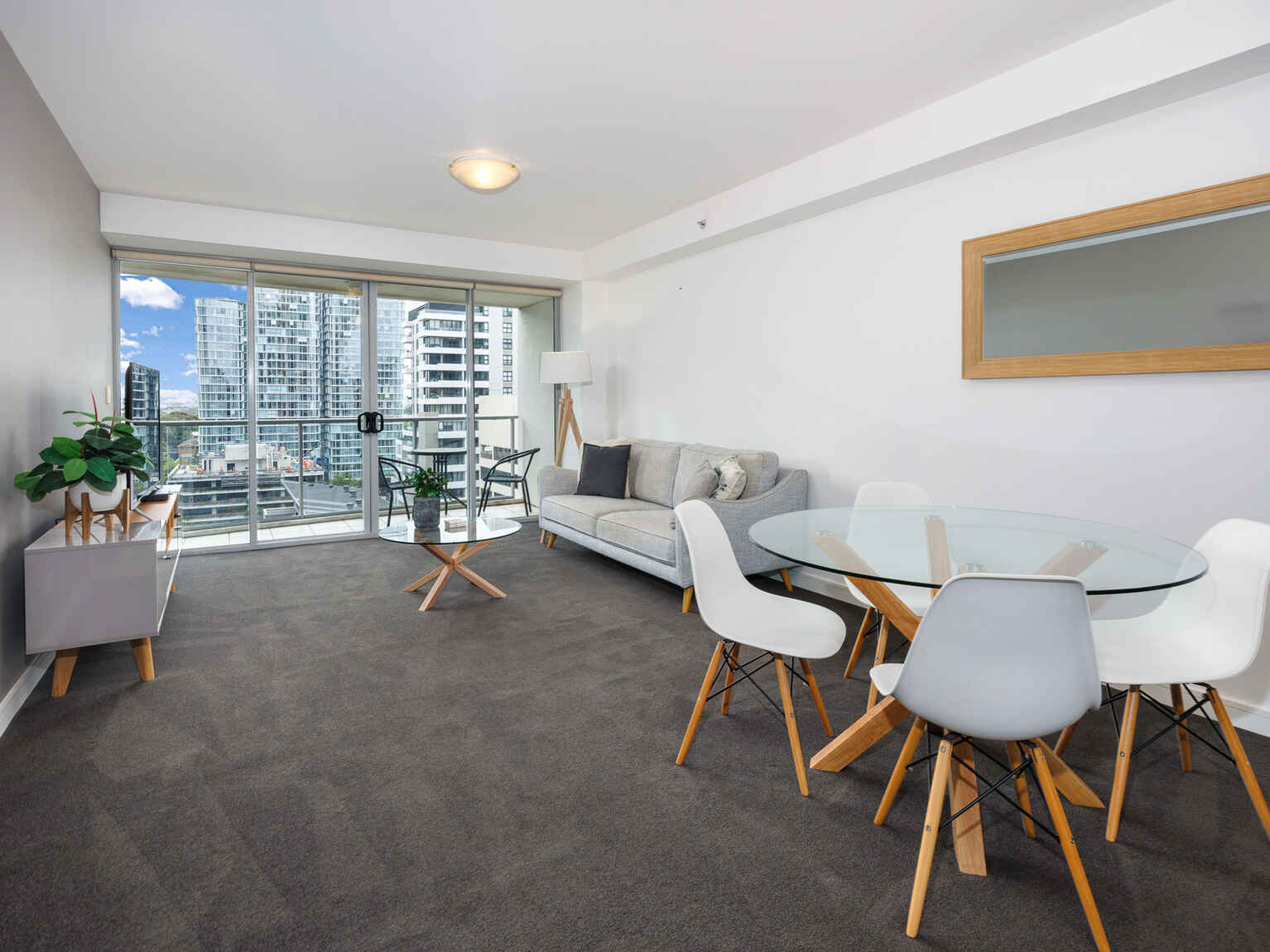 1406/79-81 Berry Street North Sydney