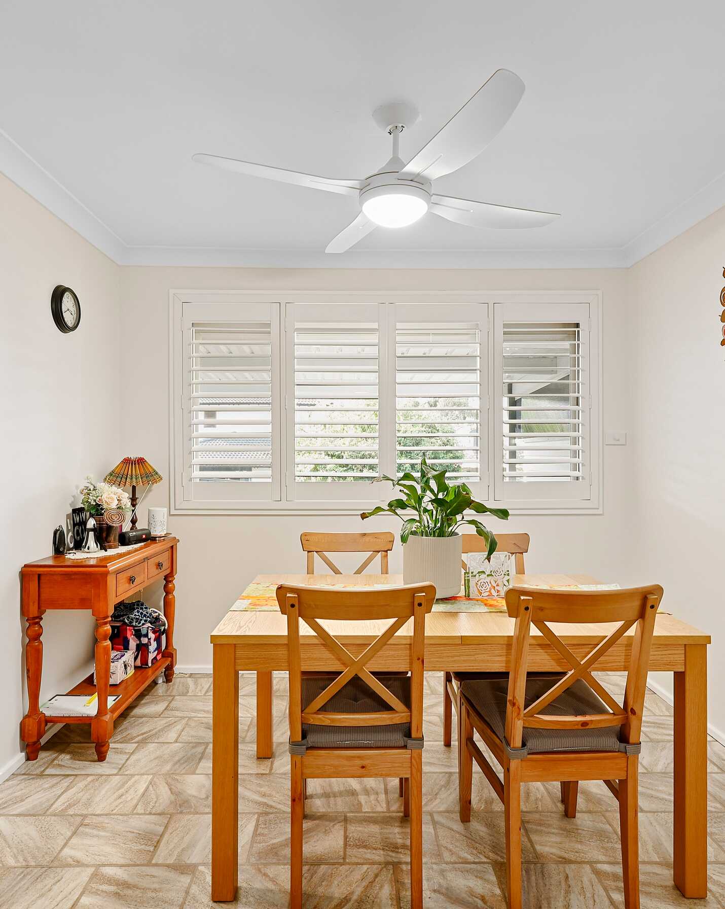 2 Paraka Place Bradbury, Bradbury - Thumbnail 4