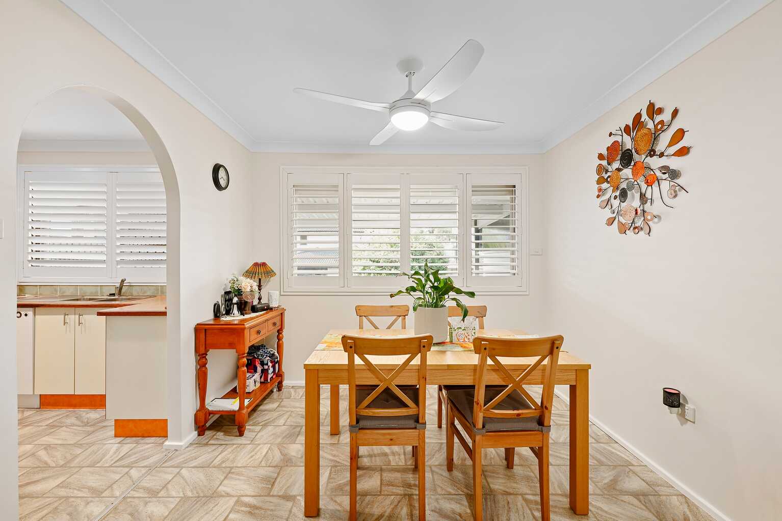 2 Paraka Place Bradbury 2 Paraka Place Bradbury