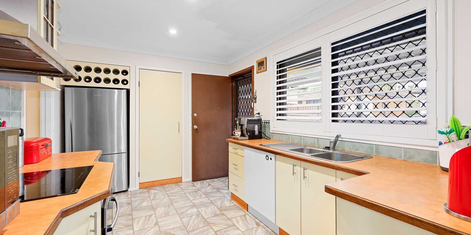 2 Paraka Place Bradbury 2 Paraka Place Bradbury