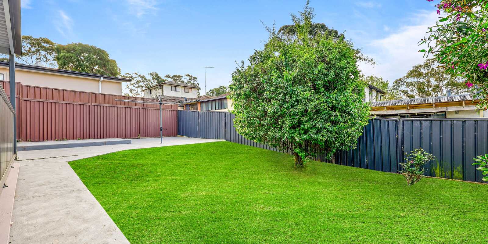 2 Paraka Place Bradbury 2 Paraka Place Bradbury