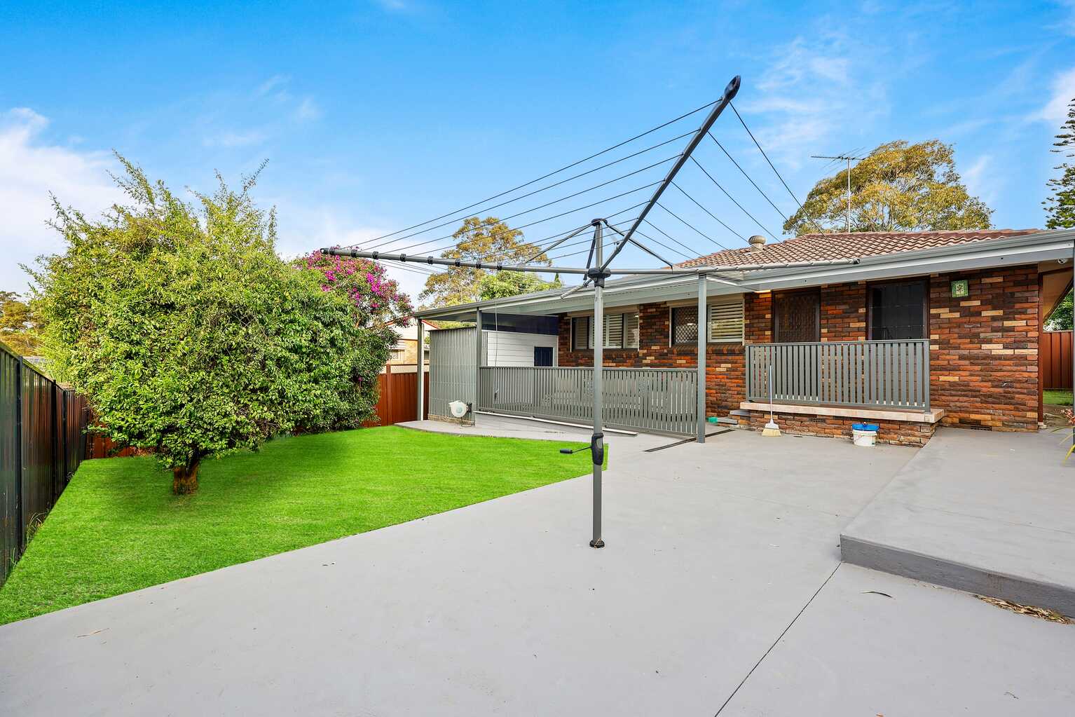 2 Paraka Place Bradbury 2 Paraka Place Bradbury