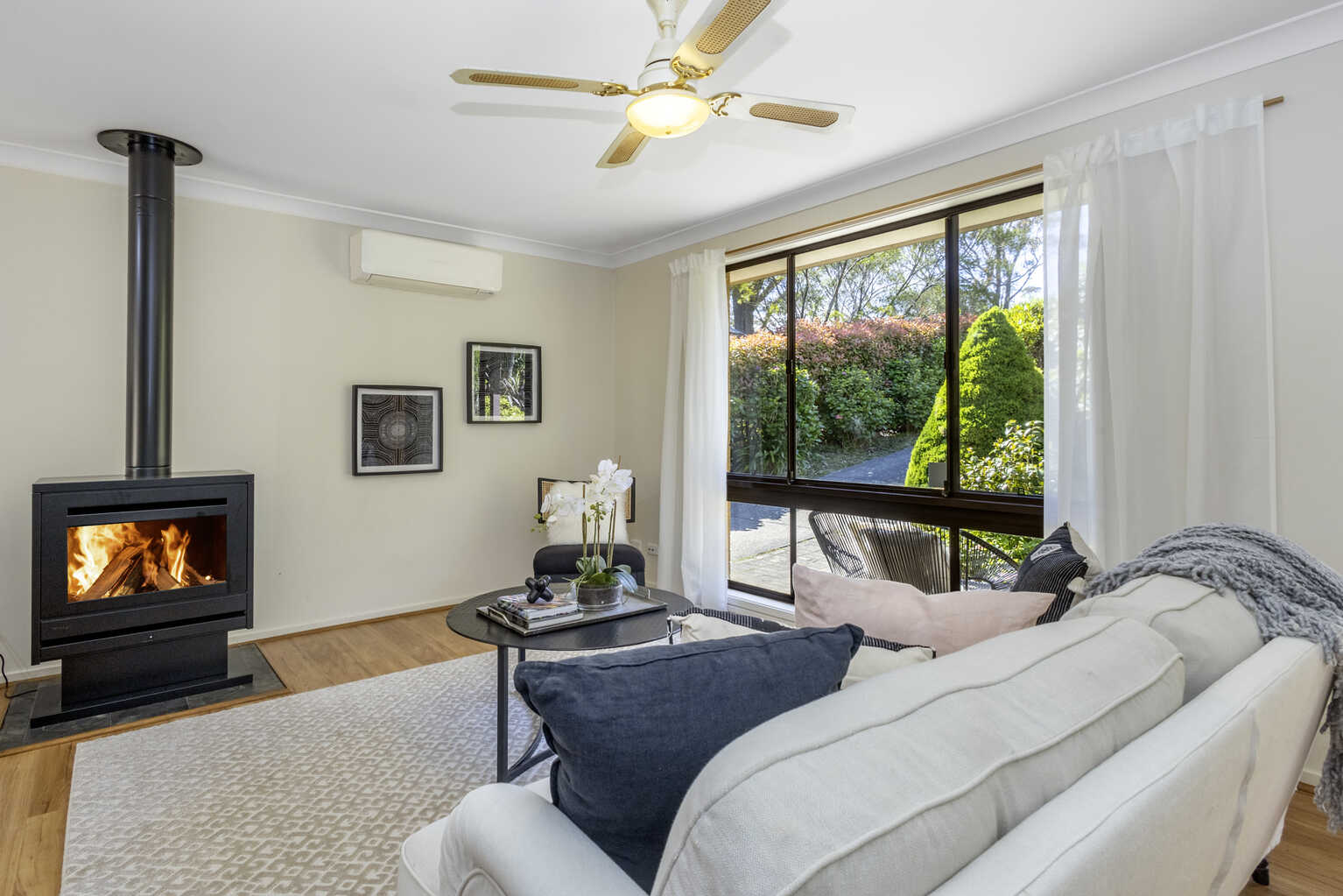 48 Hillier Ave Blackheath 48 Hillier Ave Blackheath