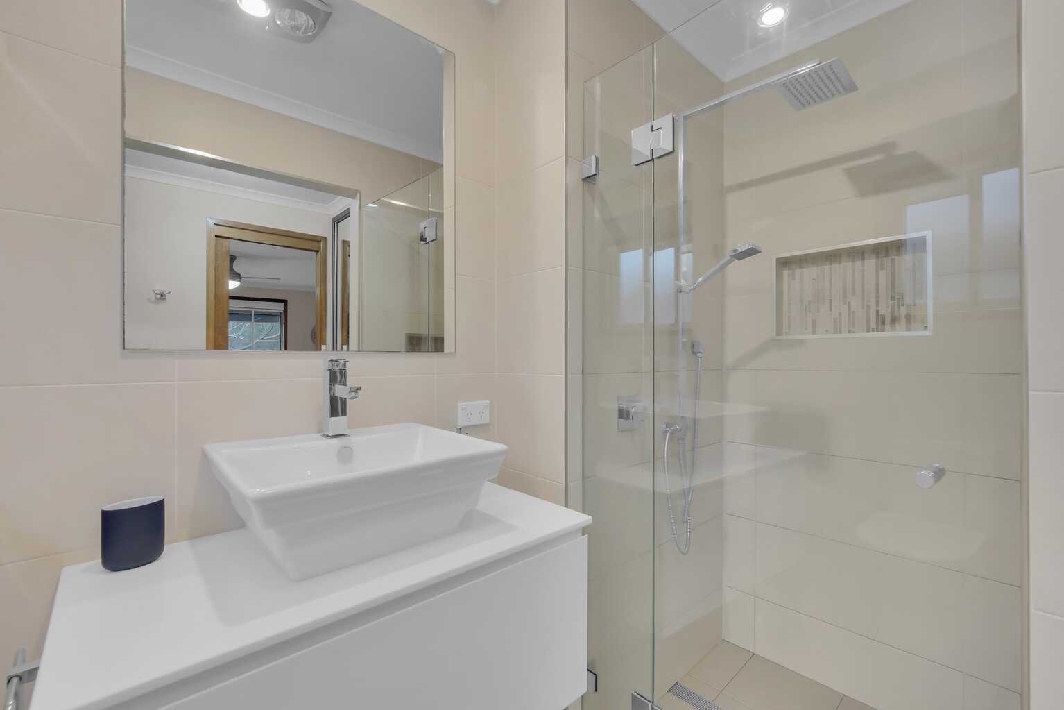 8 Ebro Place Kearns 8 Ebro Place Kearns
