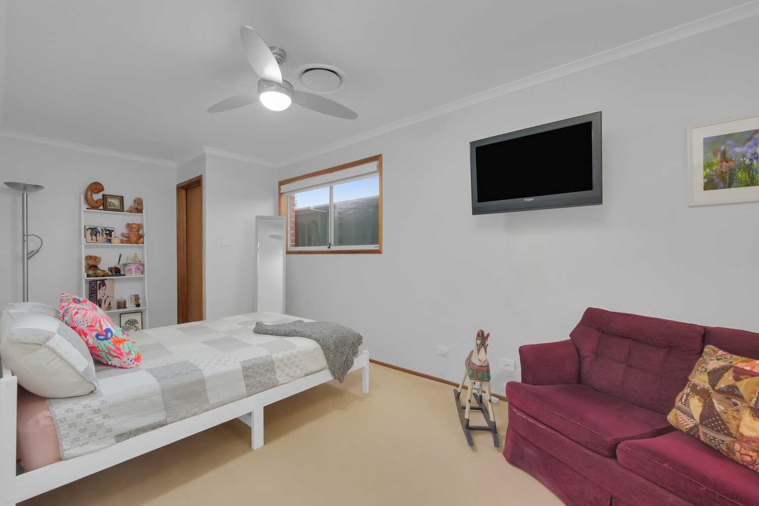 8 Ebro Place Kearns 8 Ebro Place Kearns
