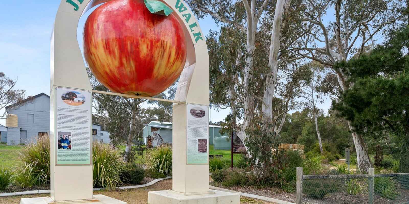 20 Railway Parade Tallong