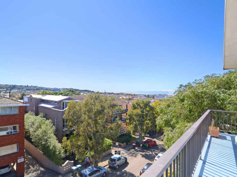 9/25a Roscoe Street Bondi Beach