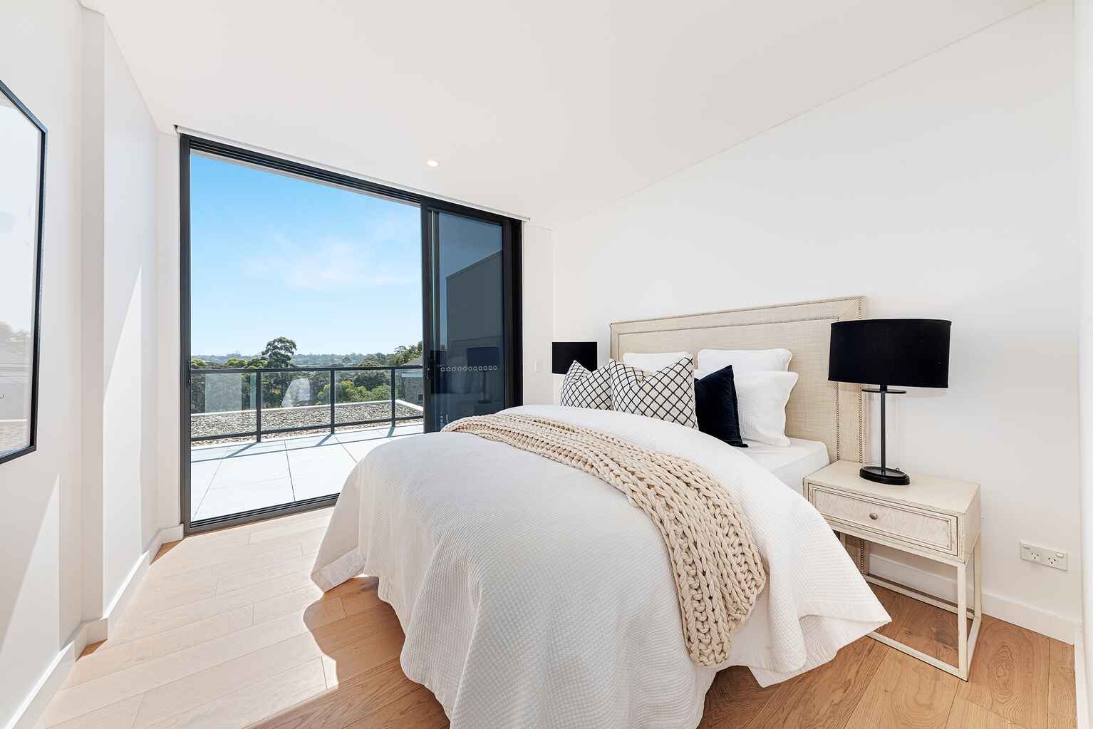 11/12 Amaroo Avenue Castle Cove 11/12 Amaroo Avenue Castle Cove