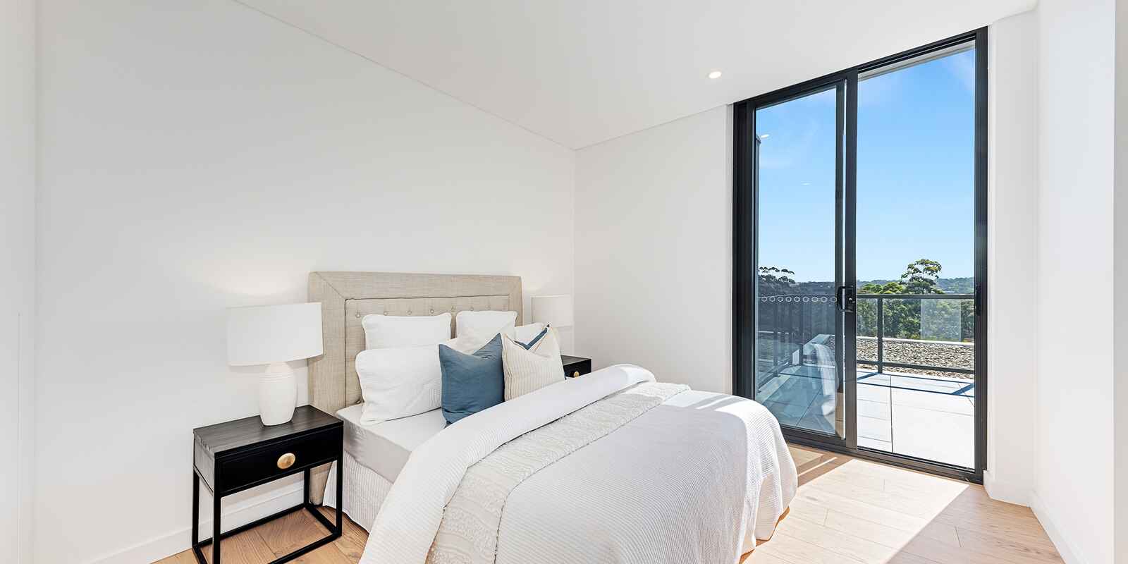 11/12 Amaroo Avenue Castle Cove 11/12 Amaroo Avenue Castle Cove