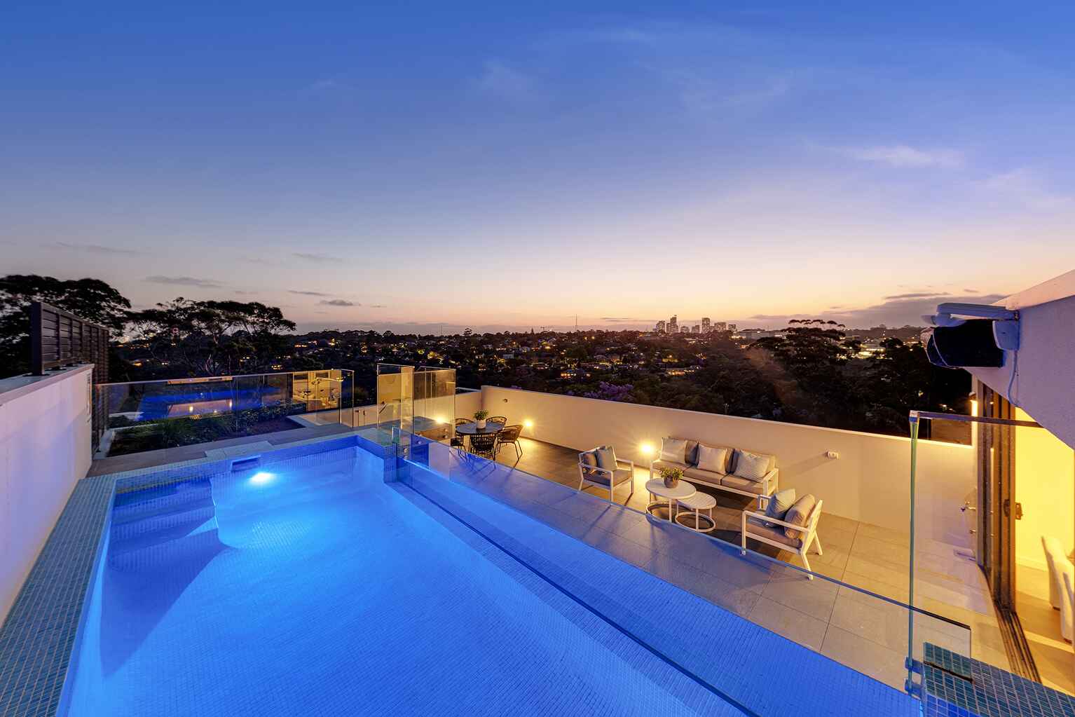 11/12 Amaroo Avenue Castle Cove 11/12 Amaroo Avenue Castle Cove