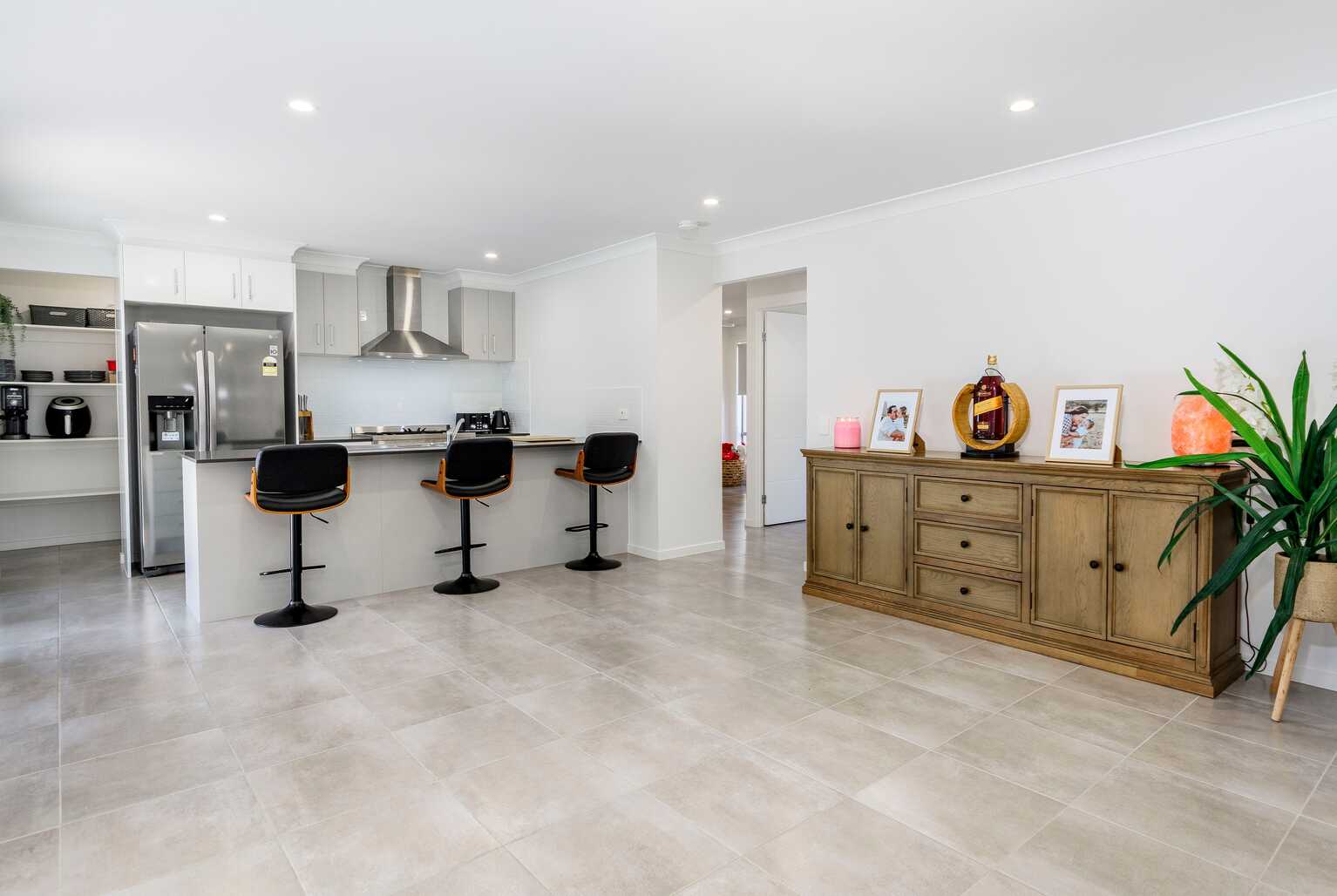 3 Bradman Street D'aguilar