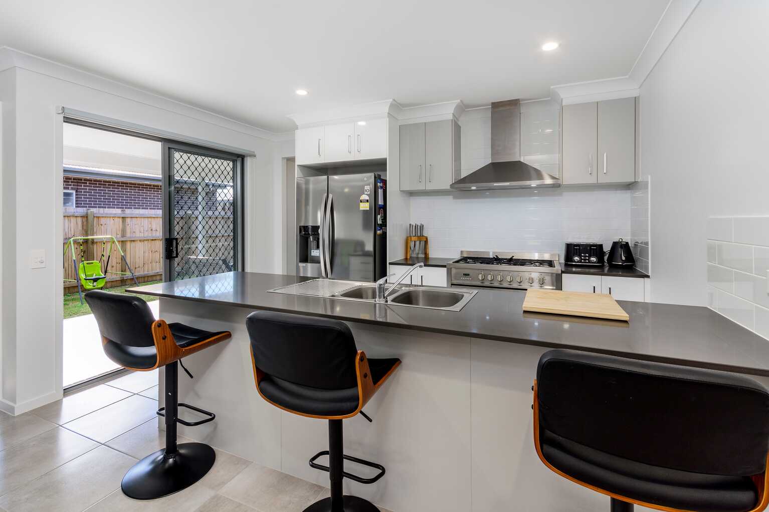 3 Bradman Street D'aguilar