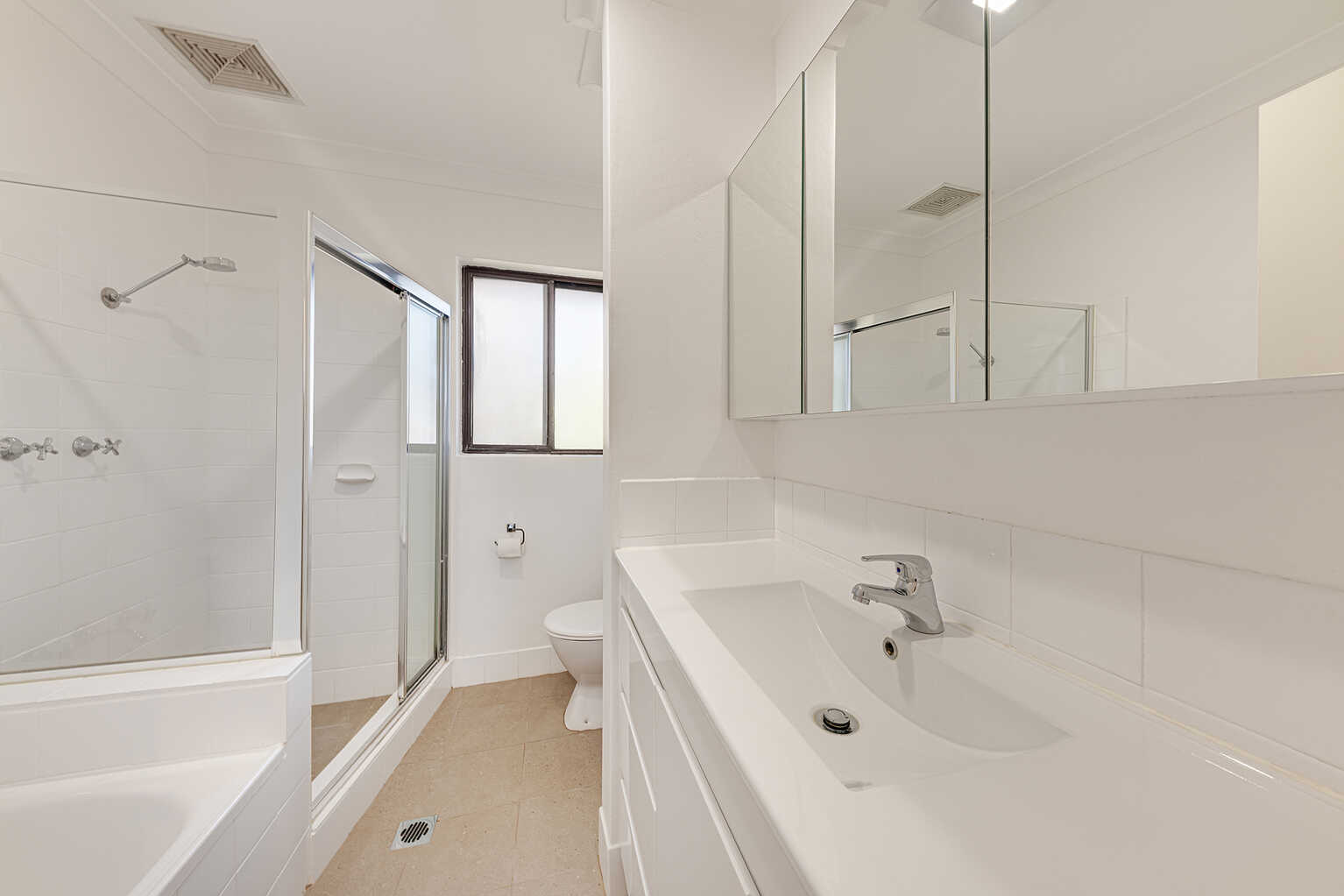 12/1 Carlisle Close Macquarie Park