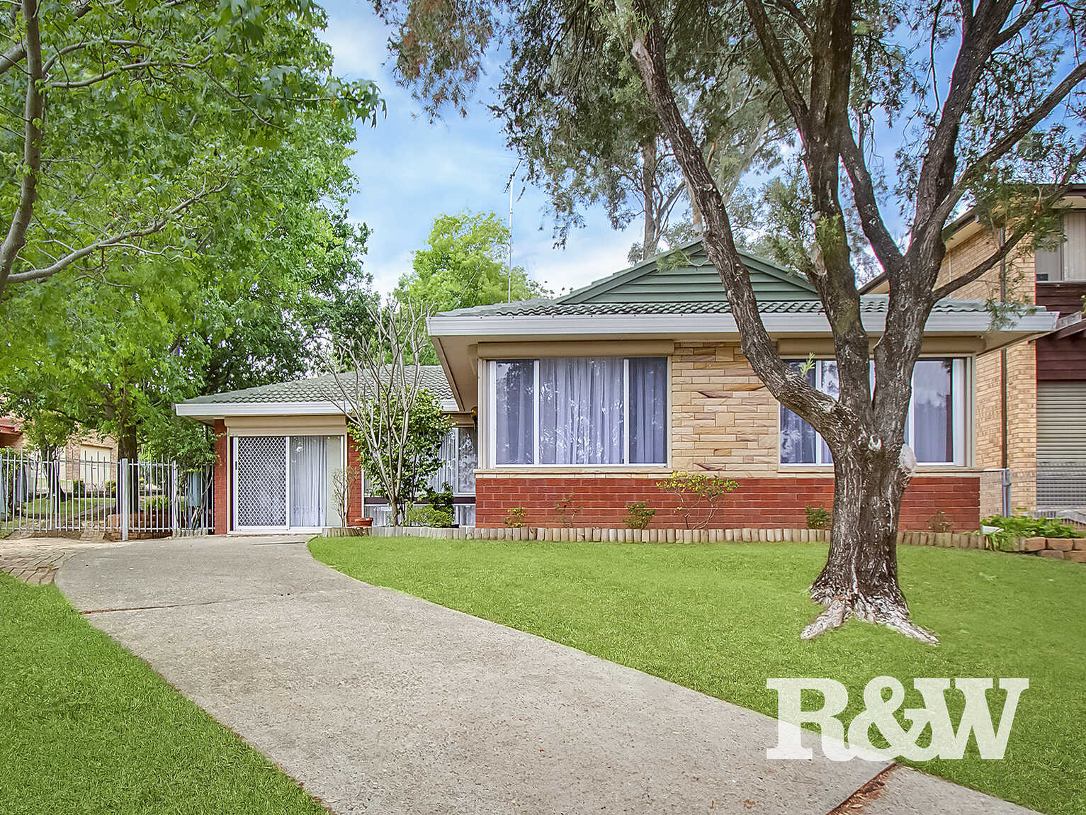 7 Royal Place St Clair