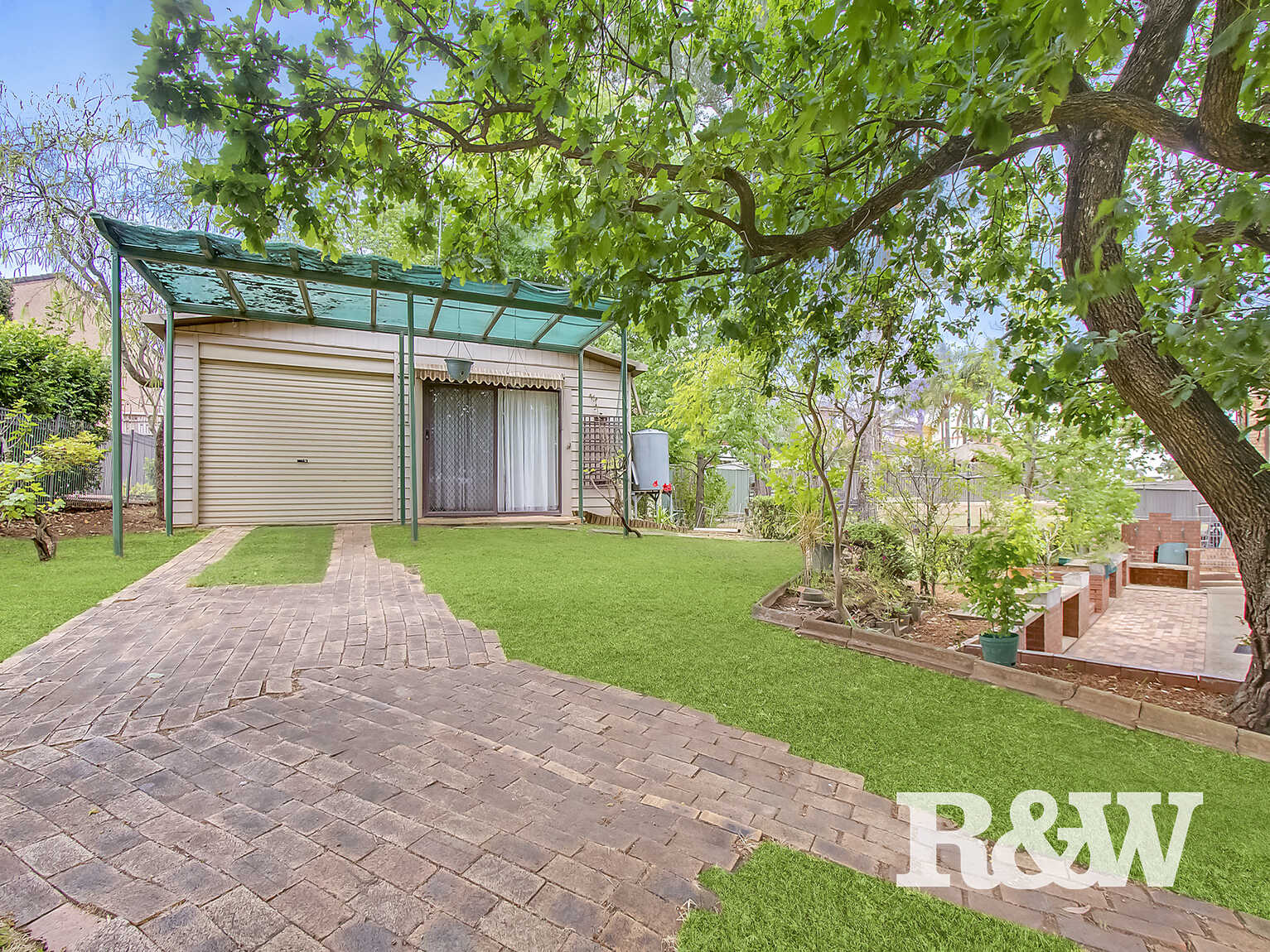 7 Royal Place St Clair