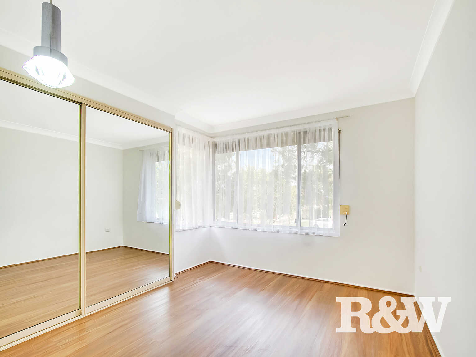 7 Royal Place St Clair