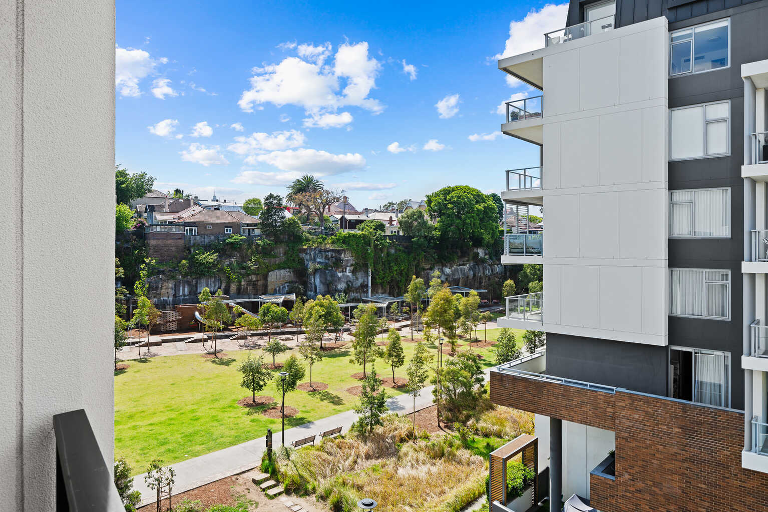508/147 Ross Street Forest Lodge