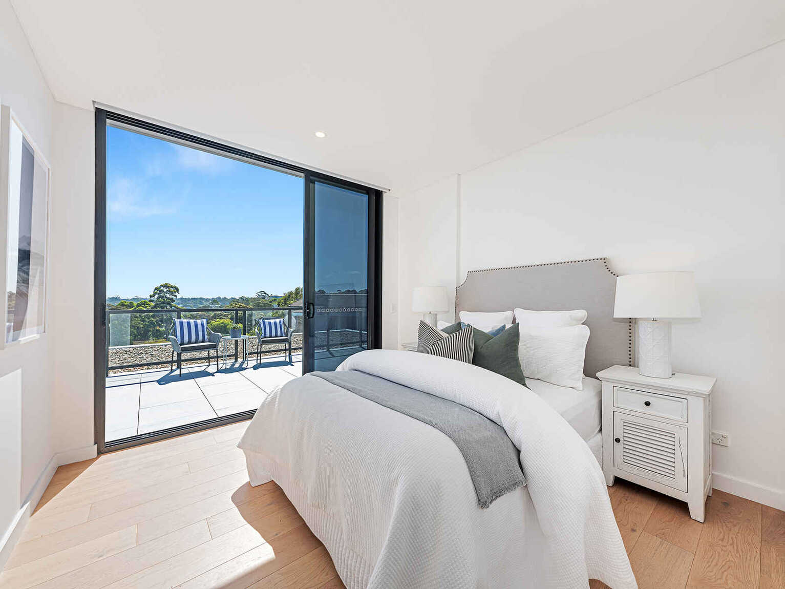 11/12 Amaroo Avenue Castle Cove