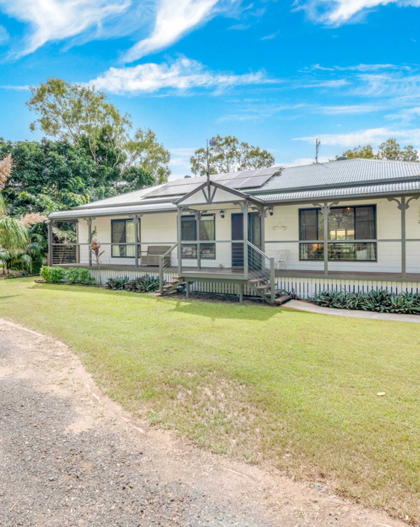 296 Sylvan Drive Moore Park Beach, Beach - Thumbnail 6
