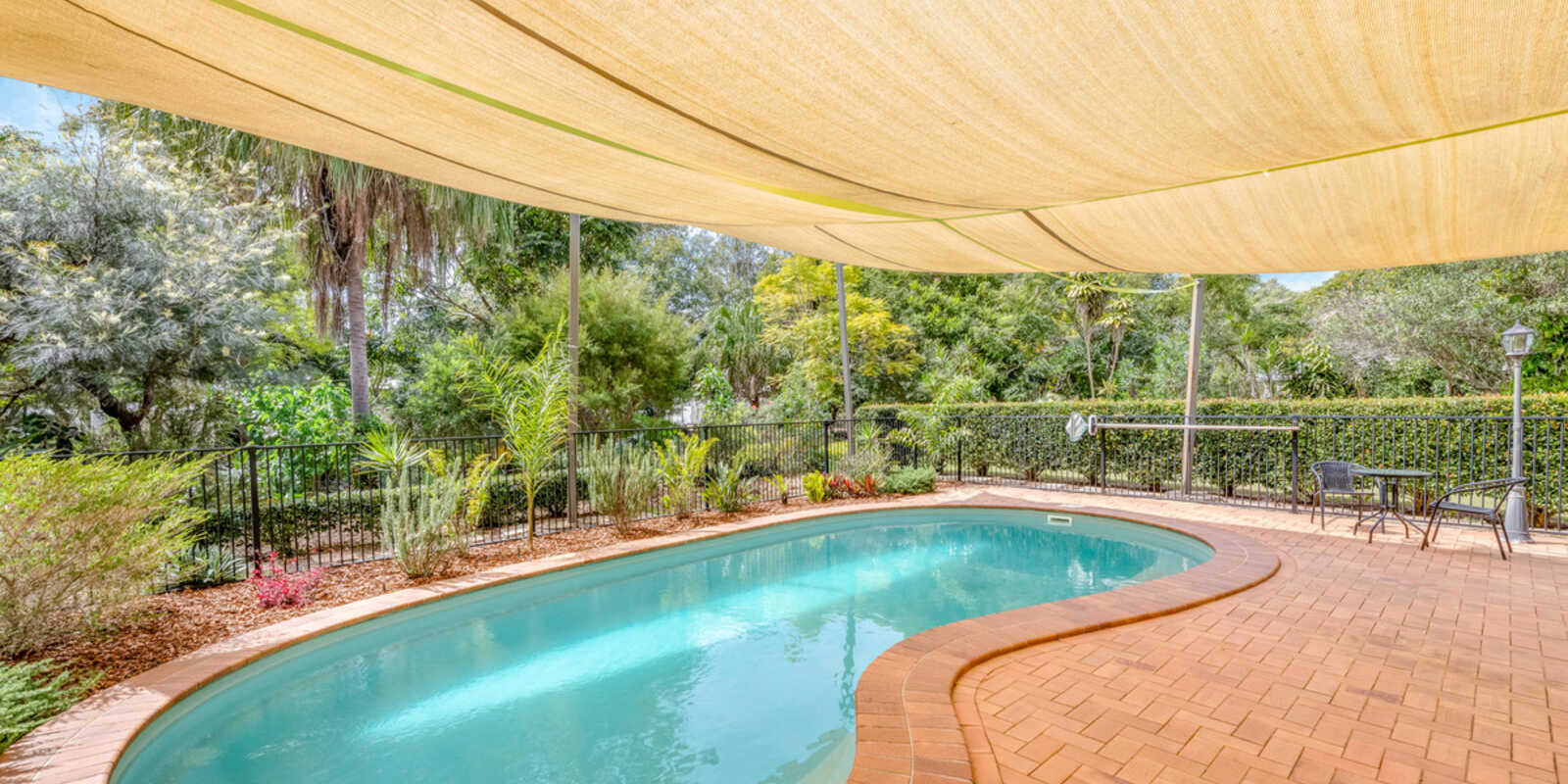 296 Sylvan Drive Moore Park Beach 296 Sylvan Drive Moore Park Beach